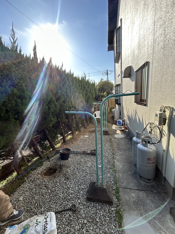 テラス屋根取り付け工事 施工前_コピー